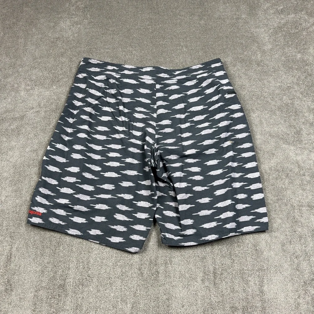 Patagonia Mens Wavefarer Board Shorts Mens 35 x 10 Swim Trunks Beach Surf Casual